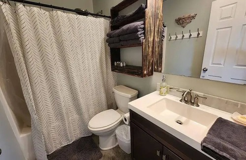 Ellijay Cabin | Cozy Cabin with Amazing Long-Range View