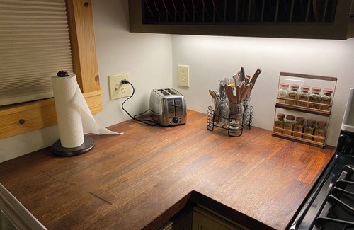 Charter Hills Cabin | Cozy cabin with boosted Wi-Fi, half a mile from Beech Ski Resort