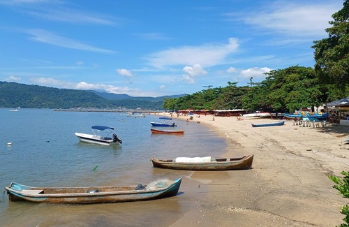 Pontal Apartment | Cozy Caiçara Suite with AC, TV & Wi-Fi 300m from the Historic Center of Paraty