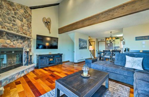Village at Camelback House | Cozy Camelback, Pocono Retreat with Mountain Views!