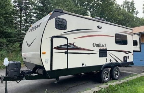 Fishhook House | COZY CAMPER