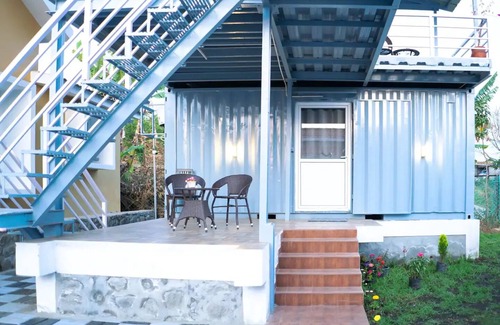 Kodaikanal House | Cozy capsule with mountain views 2bhk - Epass Support