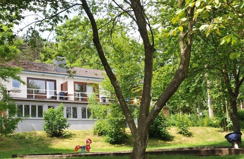 Waulsort House | Cozy, carefully furnished bungalow near the Maas