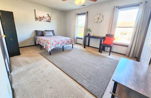 Greenbrier West House | Cozy Center Coastal Getaway! Close to Beaches, Bases and Hospitals.