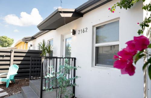 Little Havana Apartment | Cozy Central Stay Airport, KingBed, Fenced Parking - Little Havana Near Airport, Wynwood, Calle 8 Brickell, Coral Gables and more