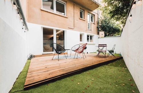 Belair Apartment | Cozy Central Studio with Private Terrace