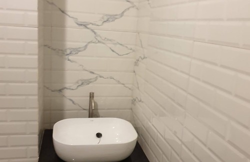 Semarang Hotel | COZY CENTRE RESIDENCE SEMARANG