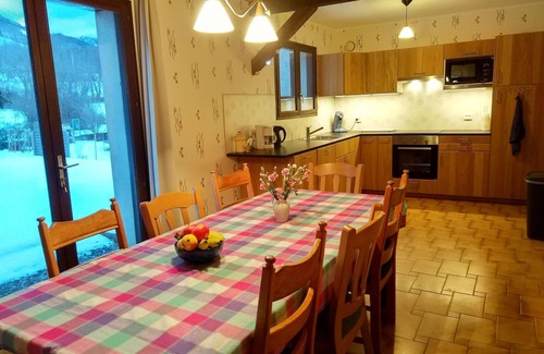 Saint-Jean-de-Vaulx Ski Chalet | Cozy Chalet Escape in the Alps