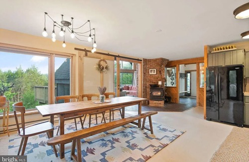 Front Royal Ski Chalet | Cozy Chalet in Charming Front Royal with Stunning Views and Refinished Basement!