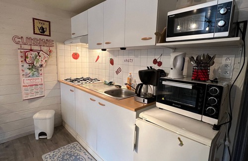 Cornimont Cottage | Cozy Chalet Retreat: Terrace, Central Heating, Near Lake and Ski Trails