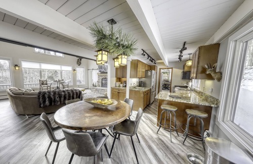 Ellicottville Ski Chalet | Cozy chalet with stunning views. Steps to slopes, ropes, golf and hiking trails