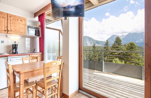 Chamrousse Apartment | Cozy Chamrousse Apartment