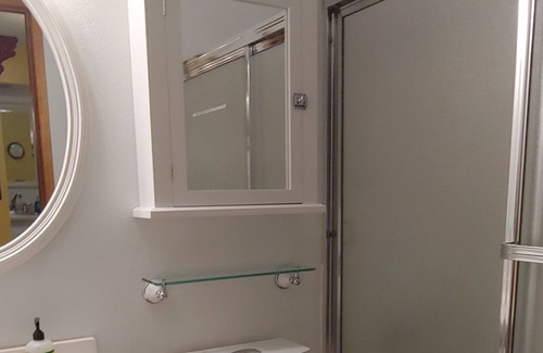 Happy Valley Apartment | Cozy, charming retreat close to WWU and Fairhaven