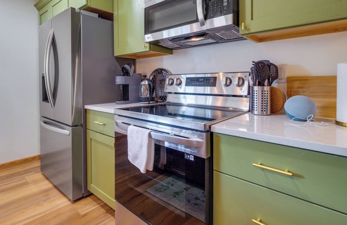 Cheyenne Apartment | Cozy Cheyenne Escape w/ Patio - Dog Friendly!