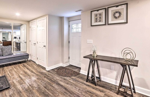East Walnut HIlls Apartment | Cozy-Chic Cincy Apartment < 4 Mi to Dtwn & Stadium