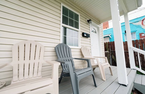 Carver House | Cozy & Chic Getaway - In The Heart Of RVA 4BD 2.5BA Sleeps 9+