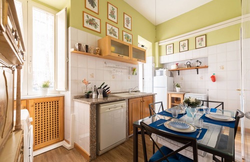 Rione V Ponte Apartment | Cozy & Chic Suite near Campo de’ Fiori