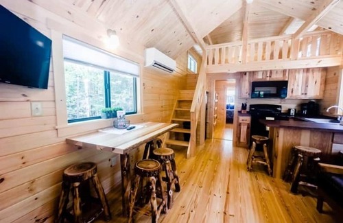 Steuben Cabin | Cozy Coastal Cabin #4