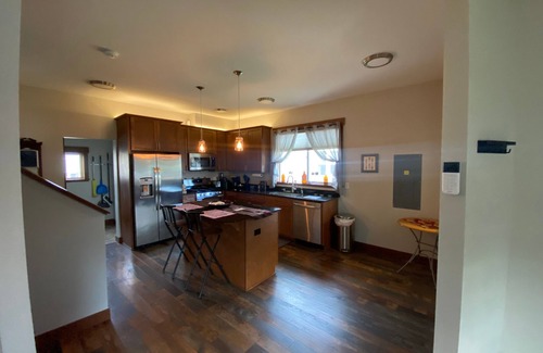 Enumclaw House | Cozy Cole St Home built in 1910 in Downtown Enumclaw