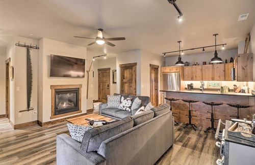 Columbia Falls Condo | Cozy Columbia Falls Condo w/Private Balcony!