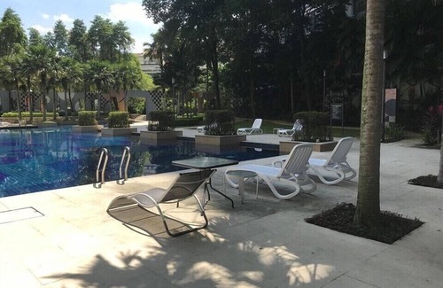 Damansara Perdana House | Cozy&Comfortable Amisha Vacation Homes 2 Bedrooms Apartment Staycation