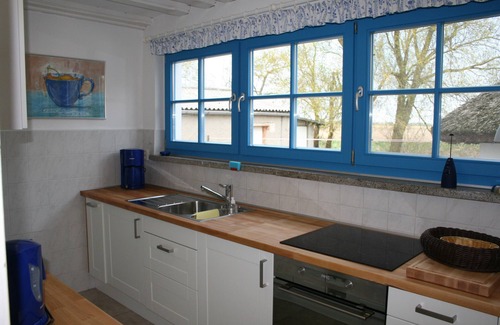 Wiek House | Cozy, comfortable apartment at the water, suitable for 6 people
