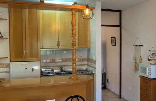 Almunecar Apartment | Cozy complete apartment with 3 swimming pools on the beachfront