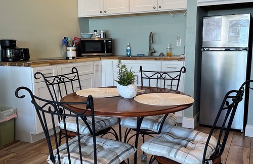 Cedar Key Condo | Cozy Condo 125-bedroom condo with WiFi, AC in beautiful Cedar Key