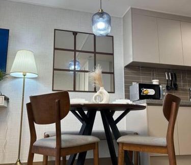 Clark Freeport Apartment | Cozy Condo in Clark Pampanga with Free Parking & Pool Access