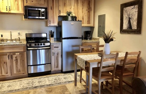 Estes Park Condo | Cozy Condo in the Heart of Downtown Estes #11