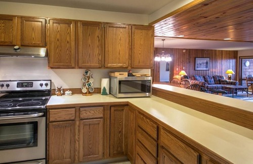 Big Sky Condo | Cozy condo w/fireplace, private balcony and gorgeous Lone Peak Views - Skycrest Escape