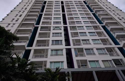 Sukhumvit Apartment | Cozy Condo With Bikes