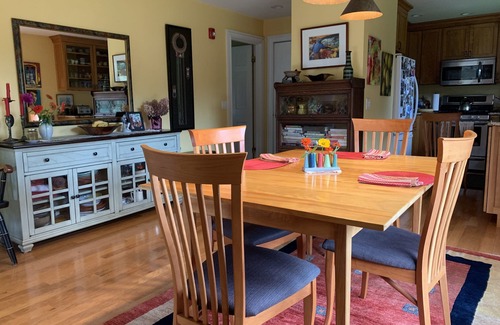 Stowe Area Condo | Cozy Condominium with Great Stowe Mountain Resort Location