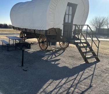 South Oklahoma City House | Cozy Conestoga Covered Wagon for 6 on Oklahoma Farm, for Memorable Glamping Vacations