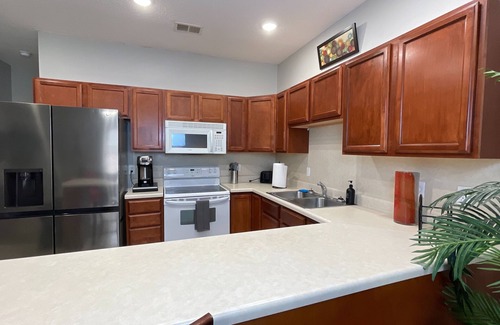 Johnson City House | Cozy & Convenient: 2BR Townhome w/Garage