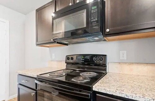 Lubbock House | Cozy Corner Retreat - 3BR/2BA - Short drive to TTU