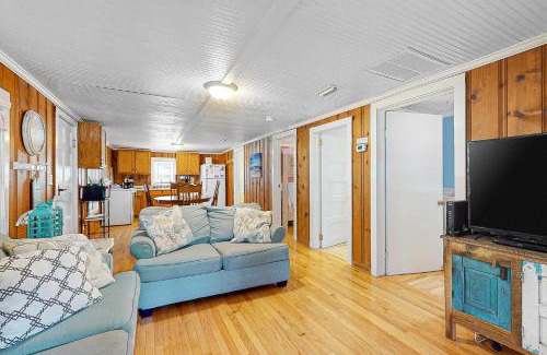Folly Beach House | Cozy Corner