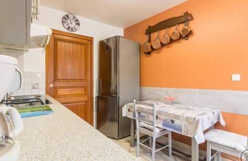 Gatteville-le-Phare Cottage | Cozy cottage with private terrace in Gatteville-le-Phare