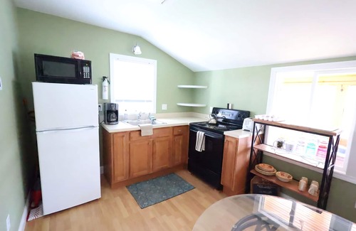 Alton Bay Cottage | Cozy Cottage 2 Bedroom With Amazing View