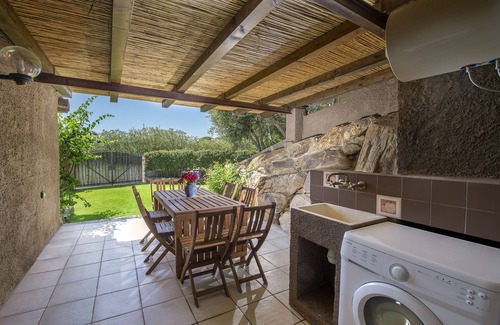 Chia Villa | Cozy cottage 500m from the beach of Chia