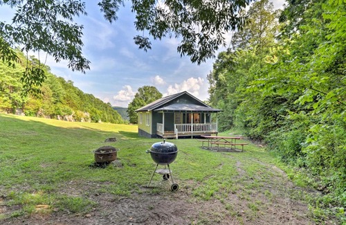 Mountain View House | Cozy Cottage 7 Mi to Blanchard Springs Cavern