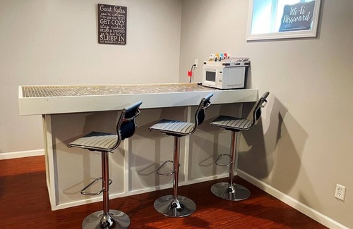 Verona House | Cozy Cottage at Oak Creek Campground (pool, pet friendly, dog park, near Ark)