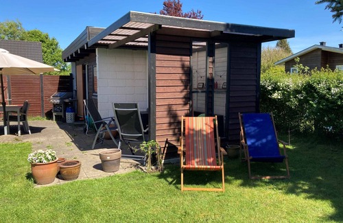 Skastrup Strand House | Cozy cottage close to the beach.