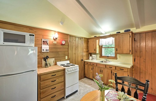 Fish Creek Cottage | Cozy Cottage Duplex: Walk to Peninsula State Park!