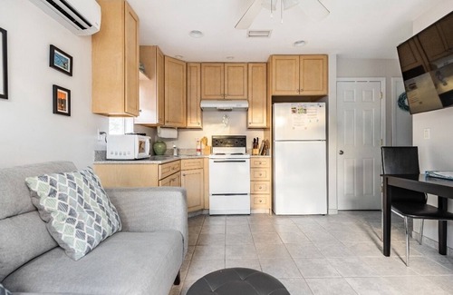 Naples Apartment | Cozy Cottage Goodland Fl.