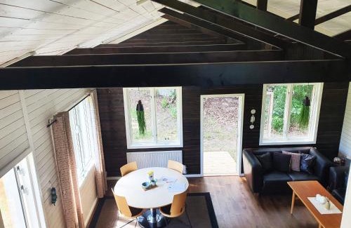 Lilla Edet O House | Cozy cottage in beautiful surroundings in Prassebo