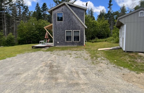 Blue Hill Cottage | Cozy Cottage in Blue Hill