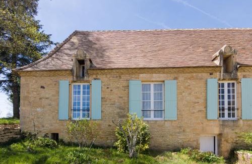 Peyzac-le-Moustier House | Cozy Cottage in Aquitaine with Private Swimming Pool