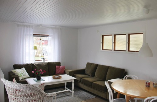 Johannishus House | Cozy cottage in Johannishus with lake view and quiet in a cul-de-sac near the lake Bågsjön, about 20