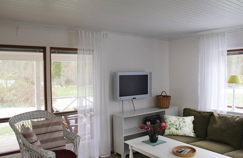 Johannishus House | Cozy cottage in Johannishus with lake view and quiet in a cul-de-sac near the lake Bågsjön, about 20